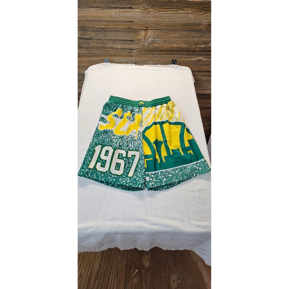 Mitchell & Ness Seattle SuperSonics NBA Mesh Shorts Green Yellow Mens XL